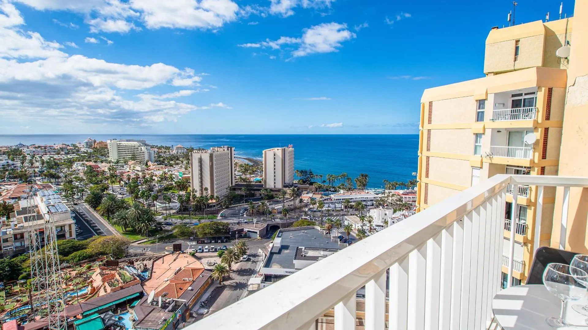 Ferienwohnung Prime 2Bd With Balcony, View & Pool Arona  Arona (Tenerife)